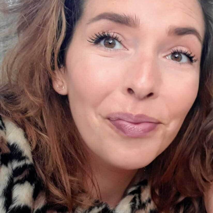 JADE-DEN-BEIJER JADE-DEN-BEIJER